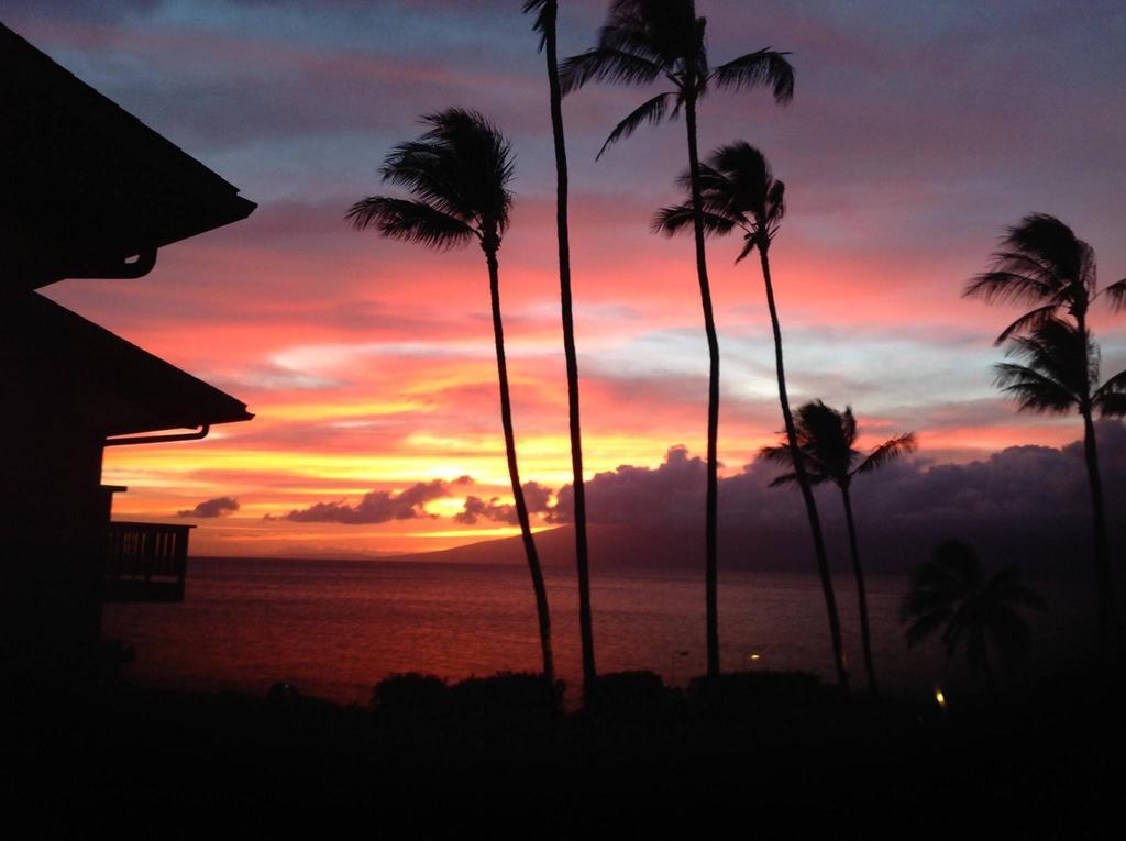 Aparthotel Mahina Surf 220 By Redawning Lahaina Zewnętrze zdjęcie